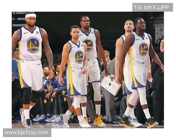 2018年勇士与爵士季后赛对决回顾及精彩瞬间分析