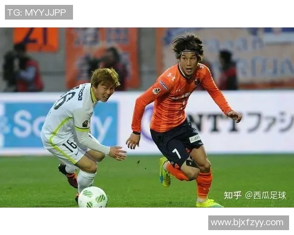 东京绿菌与大宫松鼠的激烈对决谁能在赛场上笑到最后