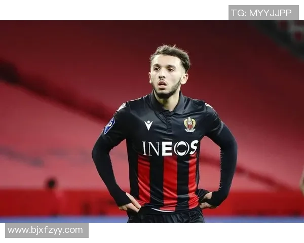 图耳与布雷斯特的激烈对决解析及比赛前瞻展望