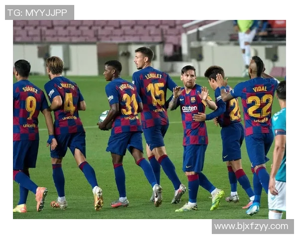 巴塞罗那女足与梅西的传奇交锋展现足球的无限魅力与激情