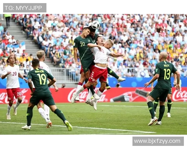 斯特罗与莫尔德的激烈对决揭示足球战术的精彩与魅力 斯特罗与莫尔德的激烈对决揭示足球战术的精彩与魅力